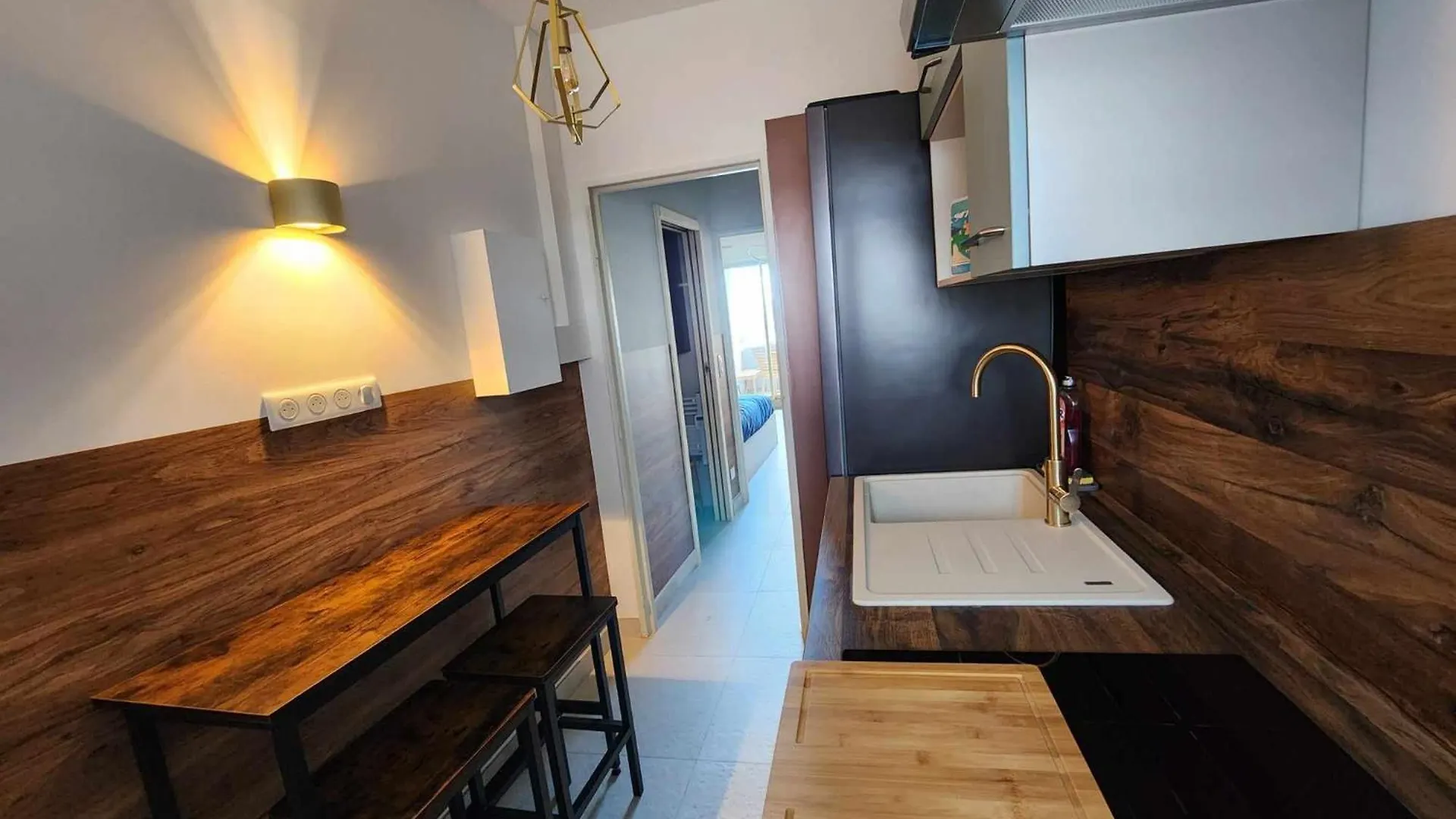 L'Astronaute - Balcon Vue Mer - Clim - Place Parking Privee - Marina Baie Des Anges Villeneuve-Loubet Appartement